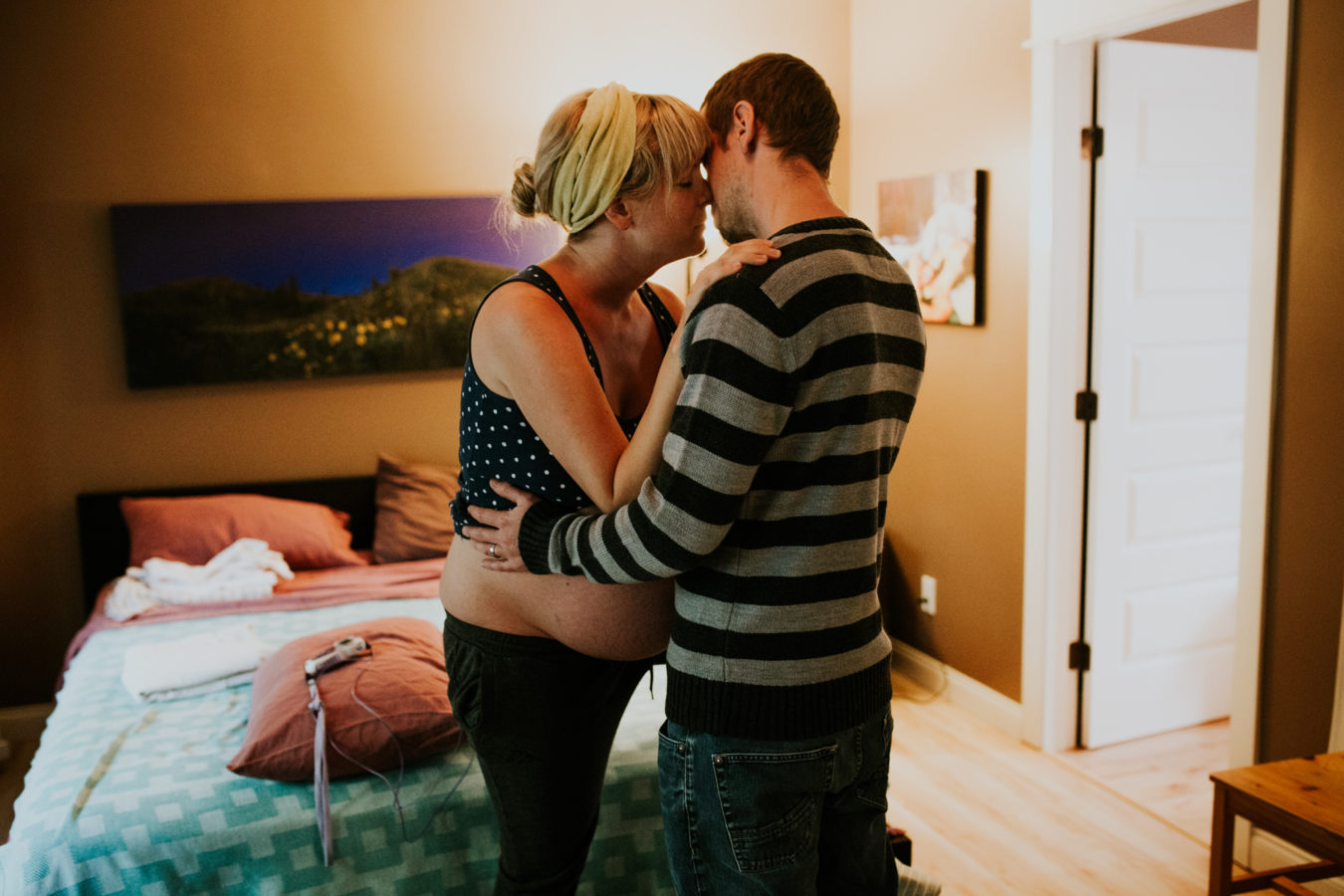 kelowna birth photographer doula midwife cesarean - krista evans photography