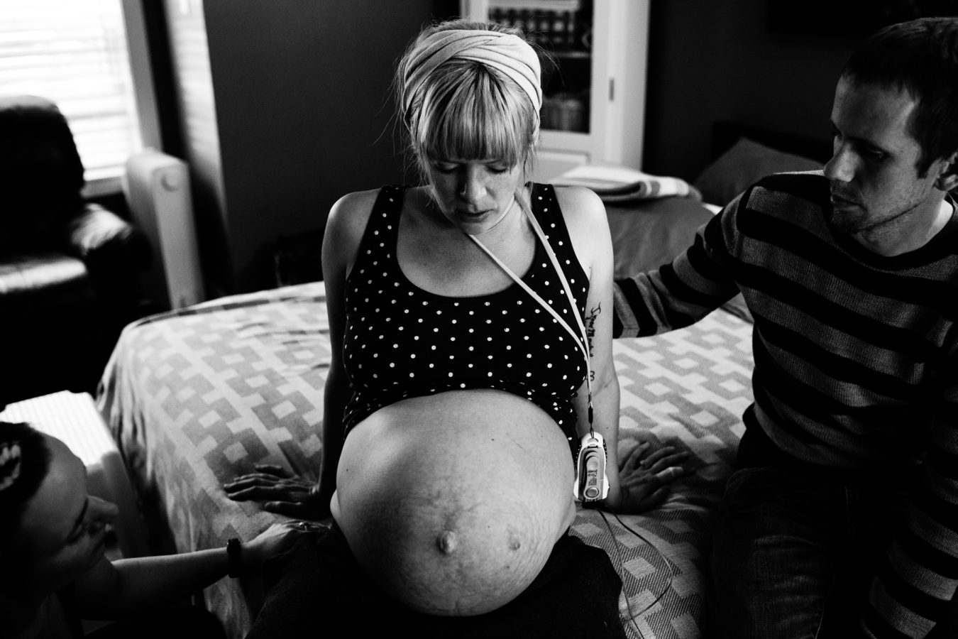 kelowna birth photographer doula midwife cesarean - krista evans photography