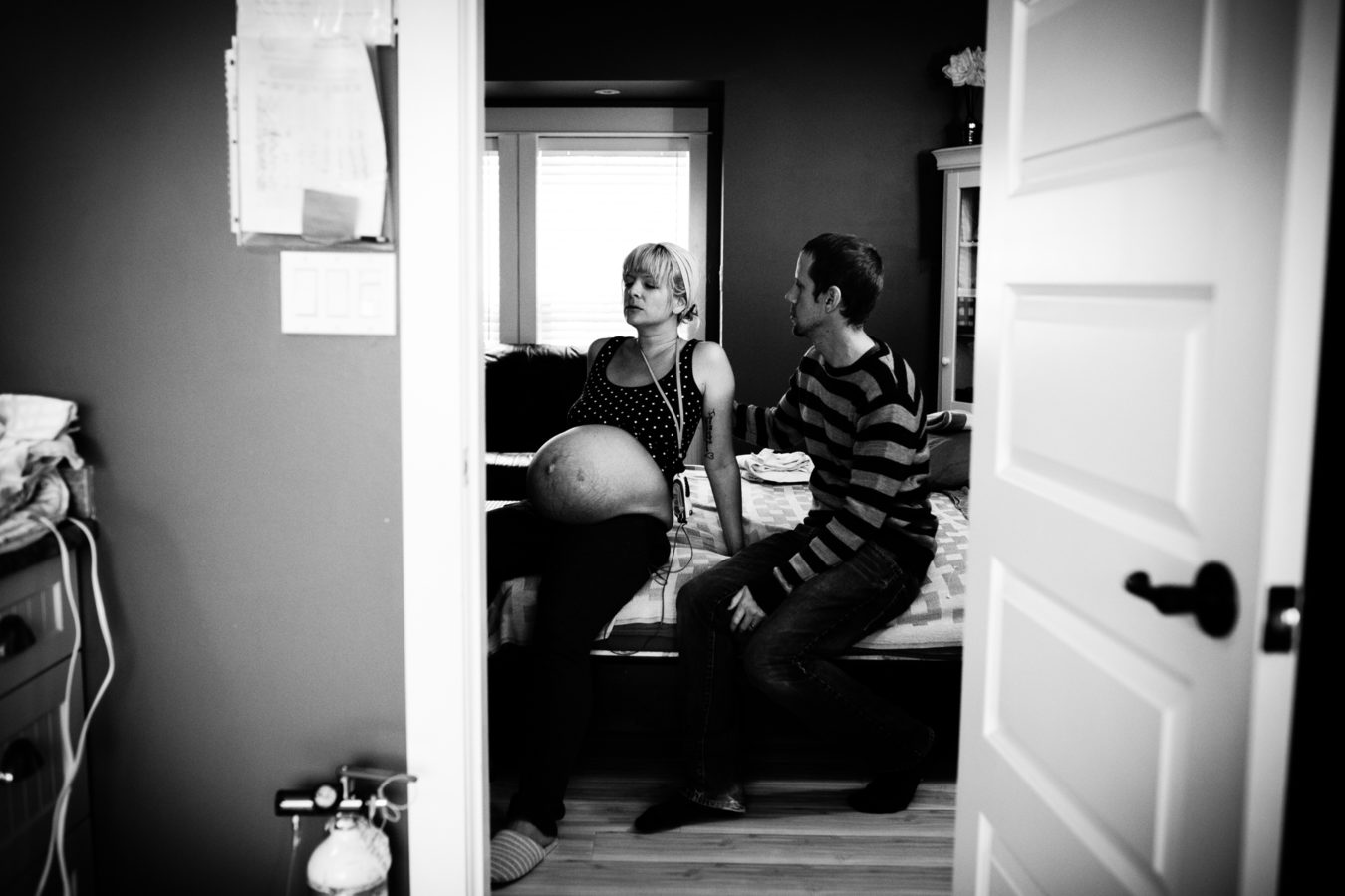 kelowna birth photographer doula midwife cesarean - krista evans photography