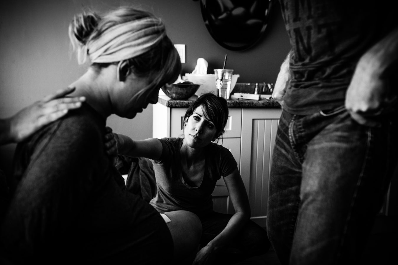 kelowna birth photographer doula midwife cesarean - krista evans photography