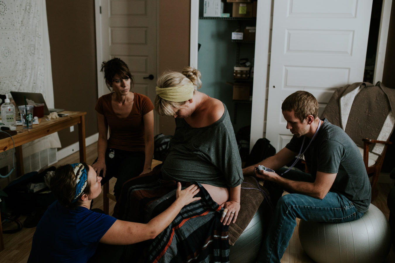 kelowna birth photographer doula midwife cesarean - krista evans photography