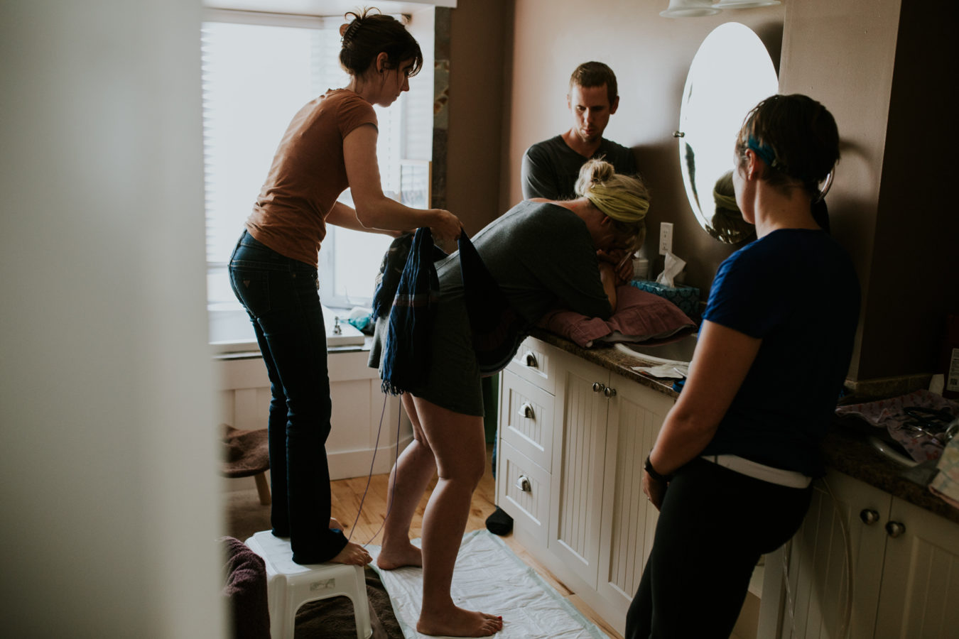 kelowna birth photographer doula midwife cesarean - krista evans photography