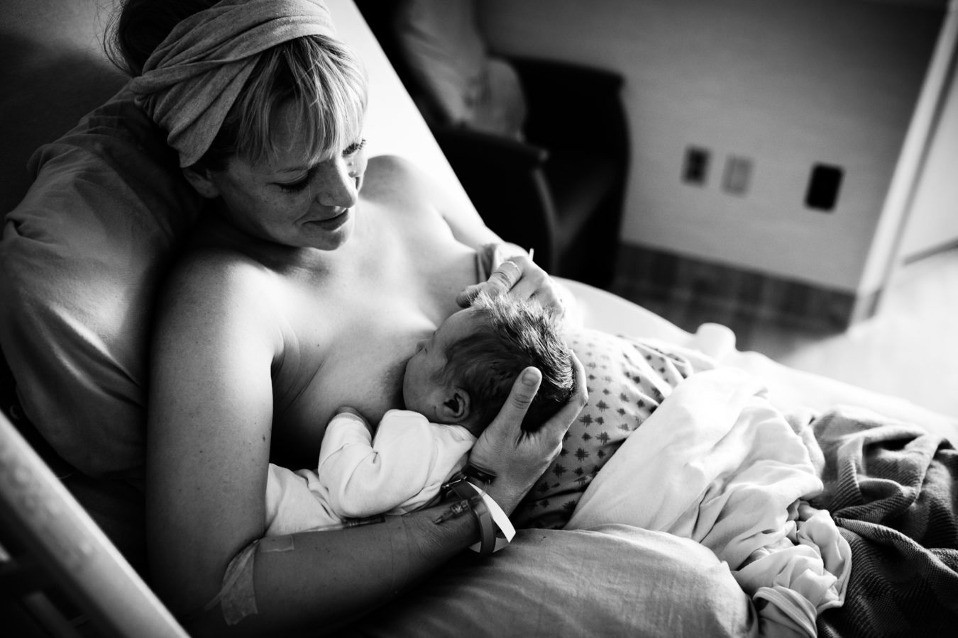 kelowna birth photographer doula midwife cesarean - krista evans photography