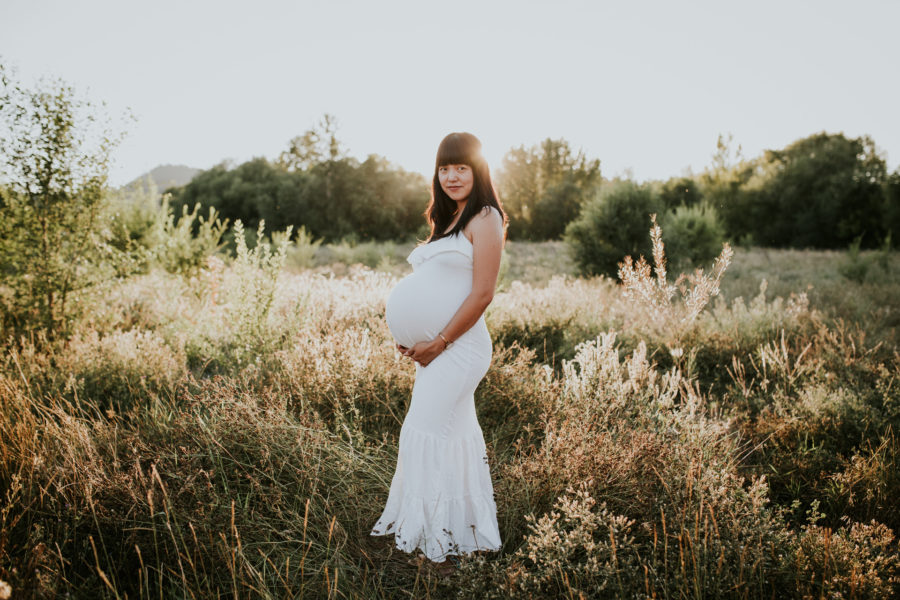 Kelowna maternity photographer krista evans photography