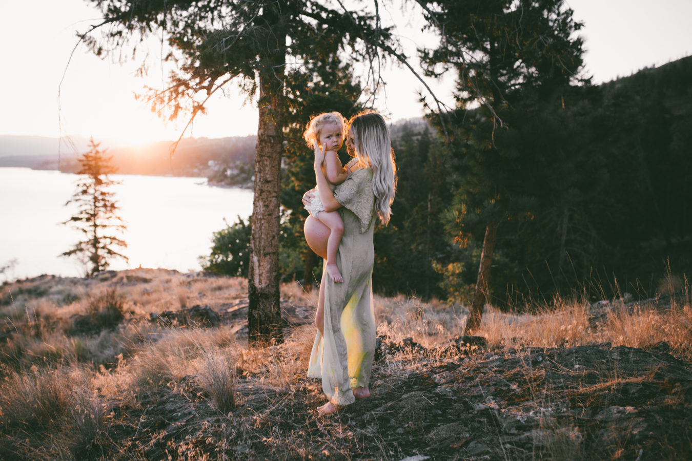 Kelowna-maternity-photographer-krista-evans-photography2